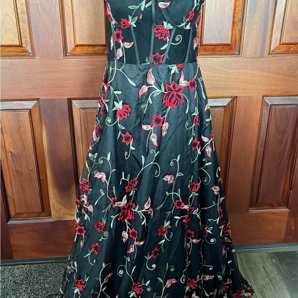 Windsor Katherine embroidered tulle ball gown Prom Corset Bustier Floral 11/12 - Picture 1 of 14